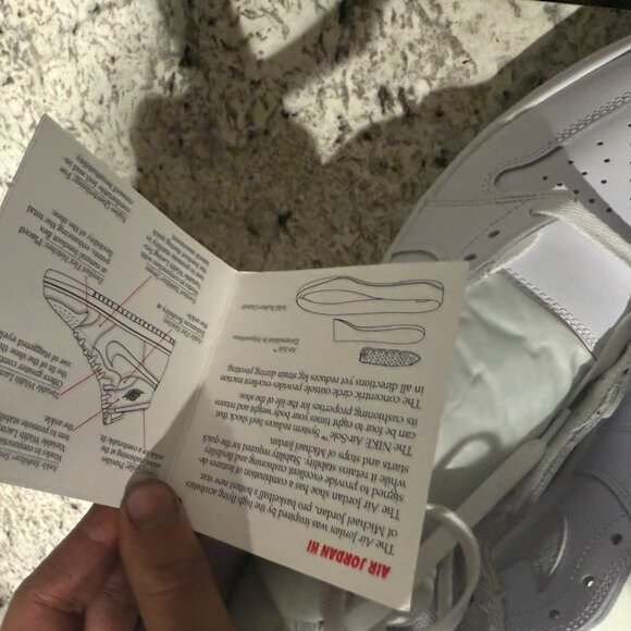 Jordan's 1 DS og men's size 13 - Picture 6 of 7